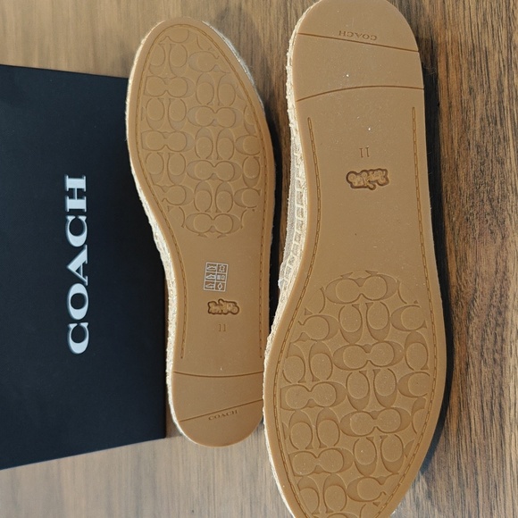 Coach Gold Espadrilles Size 11 New - Picture 2 of 6